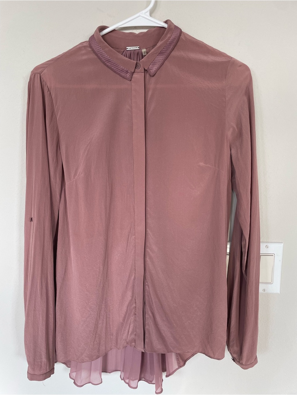 Elite Tahari Women Blouse Long Sleeve Size XS Pink Silk Very Good Condition